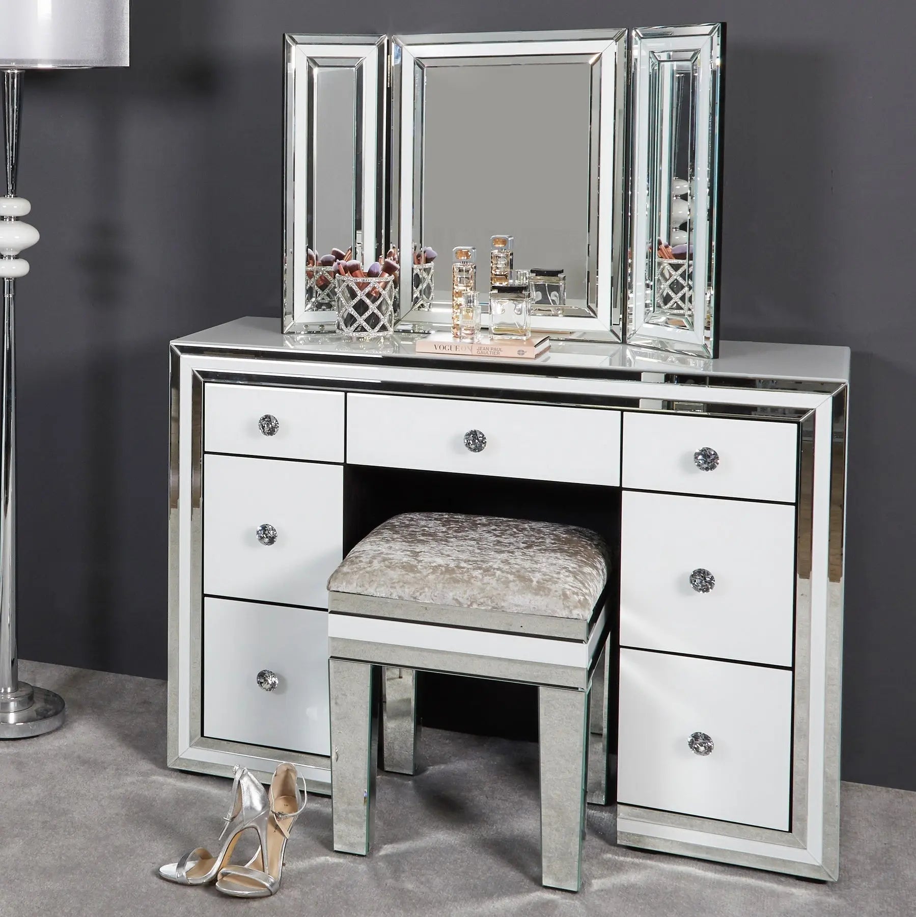 Dressing Rtable How Do You Style a Dressing Table? - NJ Home Interiors