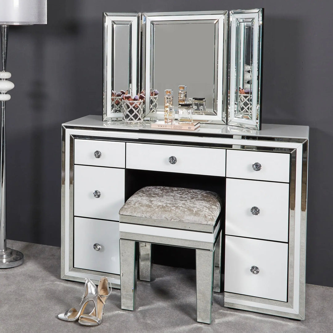 How Do You Style a Dressing Table? - NJ Home Interiors