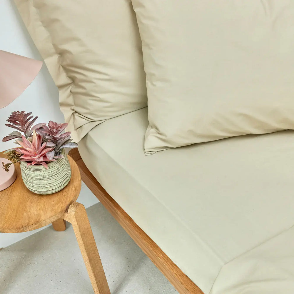 Christy 200 Thread Count Organic Super King Fitted Sheet Hazelnut CHRISTY LUX-HOM