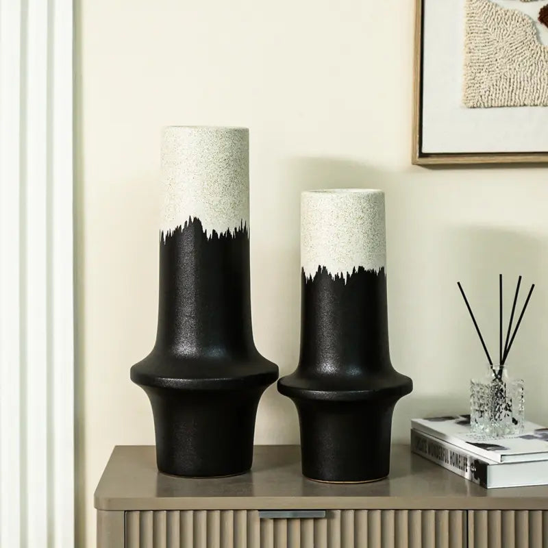 Black and White Ceramic Vase Lina Home