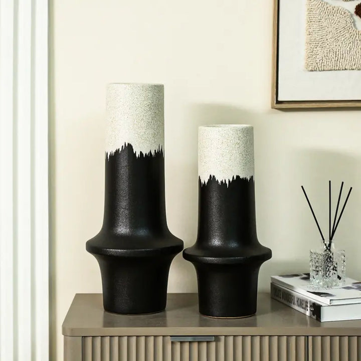 Black and White Ceramic Vase Lina Home