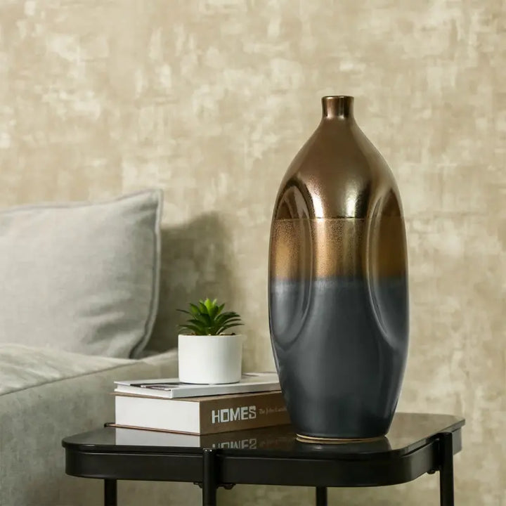 Black and Gold Ceramic Vase Lina Home