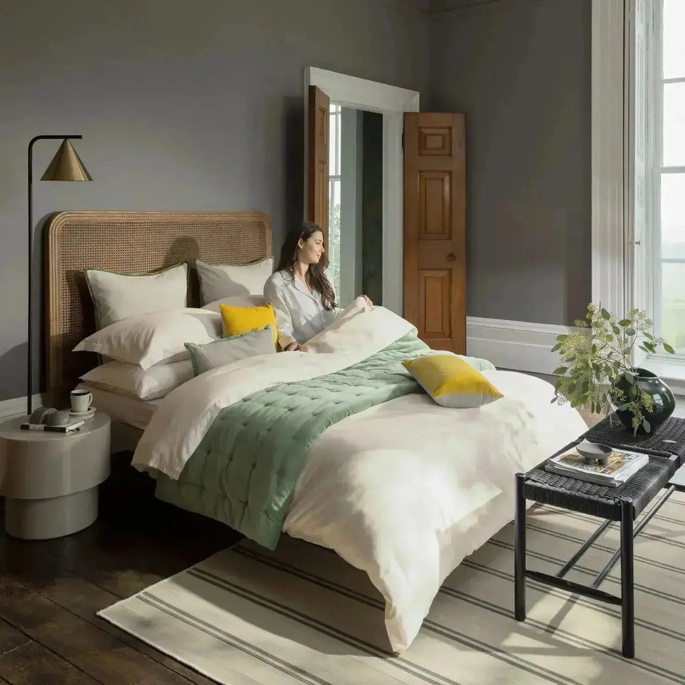 Christy 400 Thread Count Sateen Single Duvet Set Ivory CHRISTY LUX-HOM