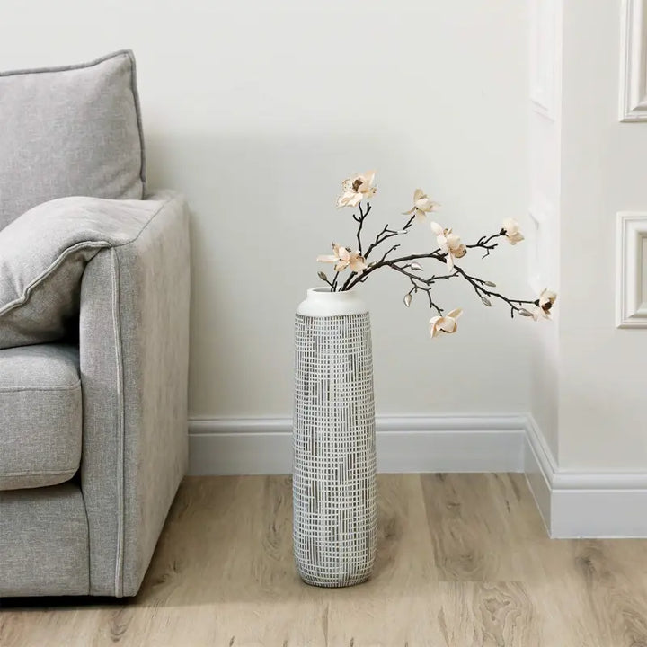 White and Brown Polyresin Vase Lina Home