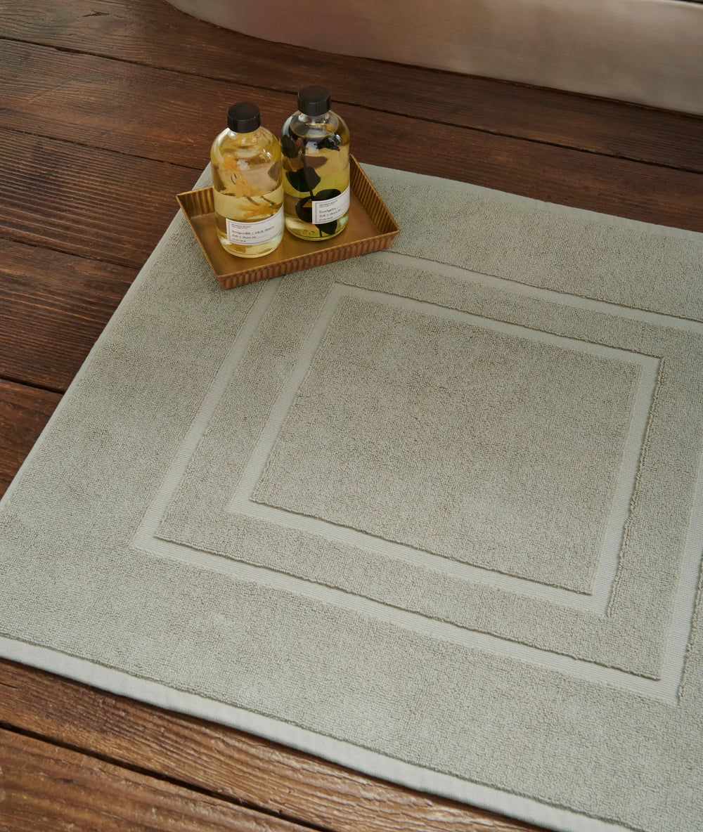 Christy Brixton Shower Mat Pebble 60 x 60 cm - NJ Home Interiors