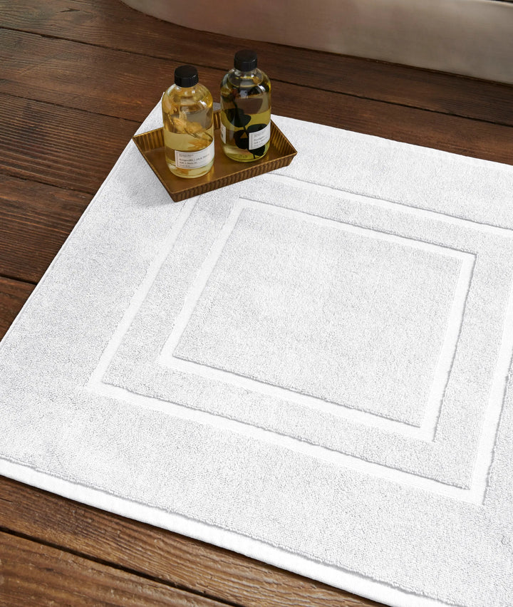 Christy Brixton Shower Mat - White 60 x 60 cm - NJ Home Interiors