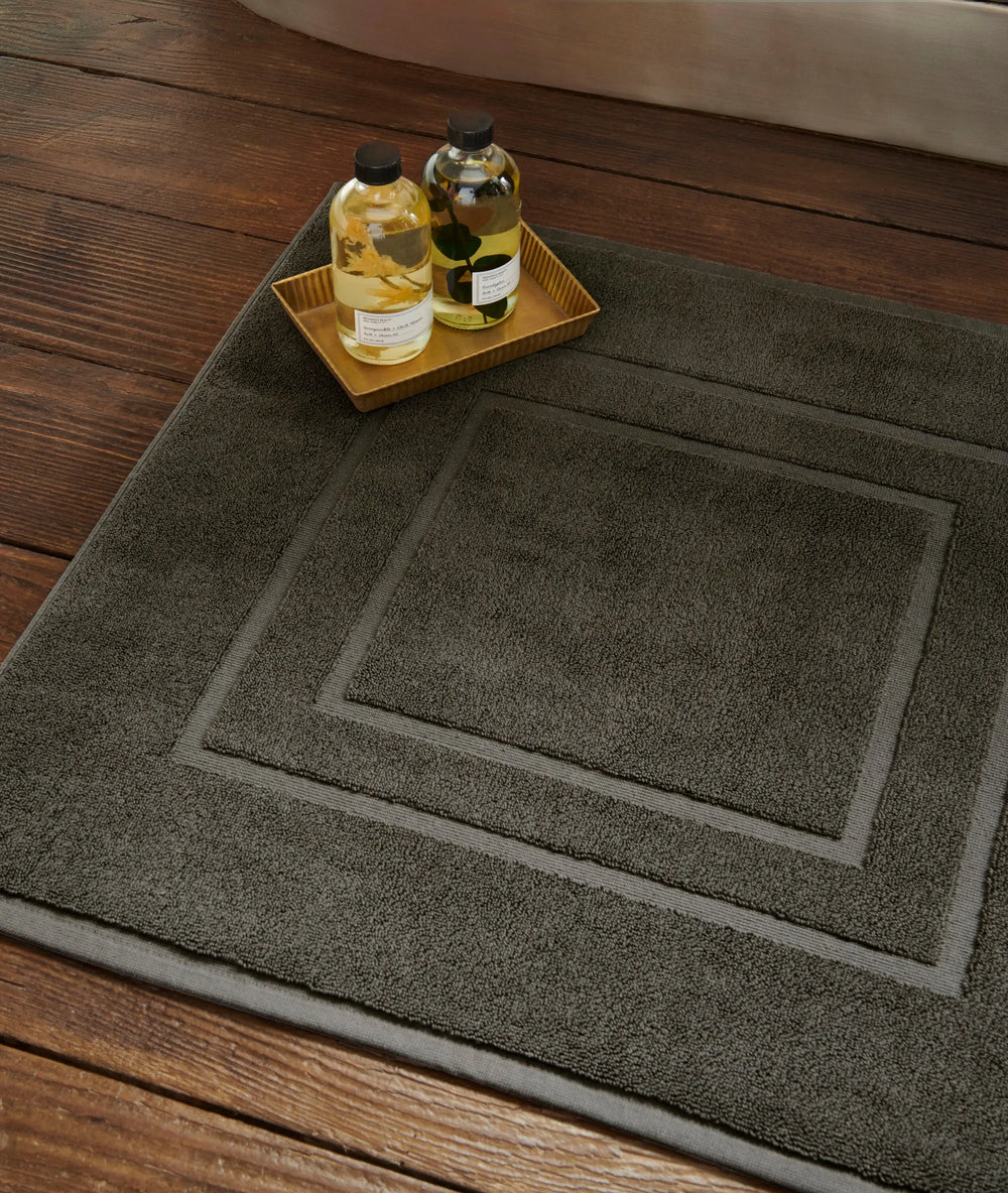 Christy Brixton Shower Mat - Liquorice 60 x 60 cm - NJ Home Interiors