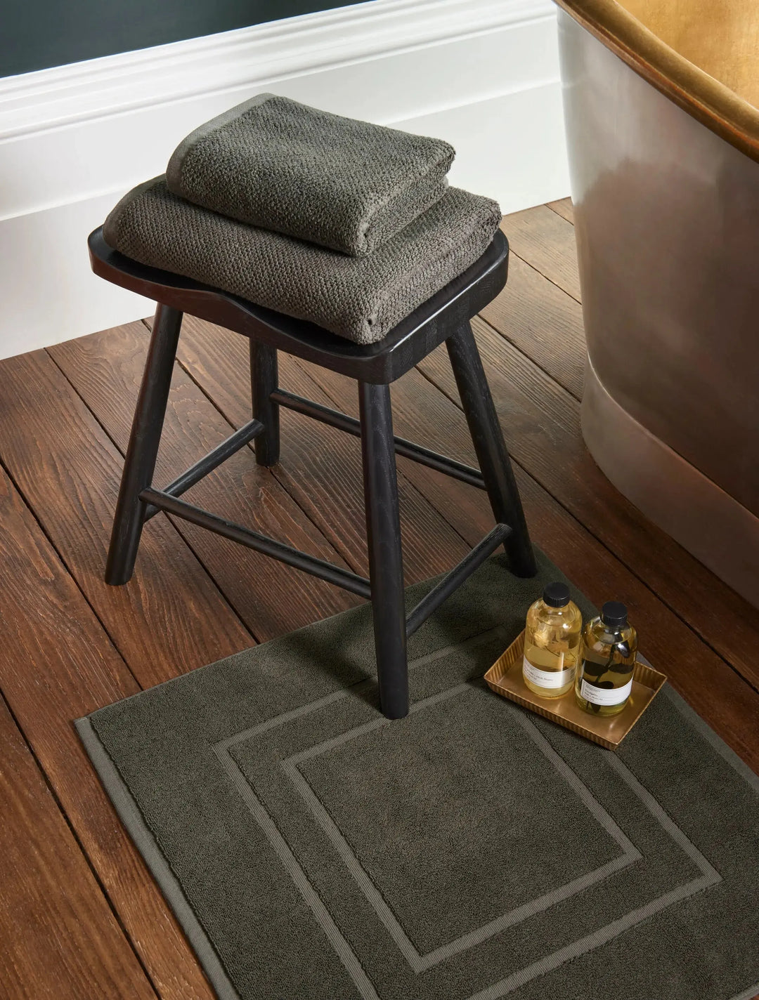 Christy Brixton Bath Towel - Liquorice 70 x 125 cm CHRISTY LUX-HOM