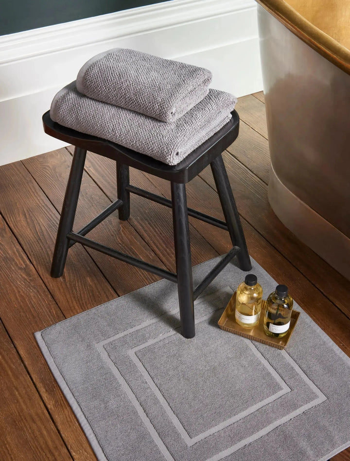 Christy Brixton Bath Towel - Titanium 70 x 125 cm CHRISTY LUX-HOM