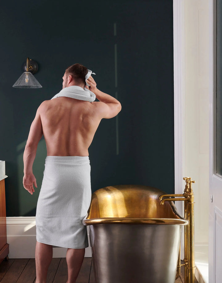 Christy Brixton Bath Sheet - White 90 x 150 cm CHRISTY LUX-HOM