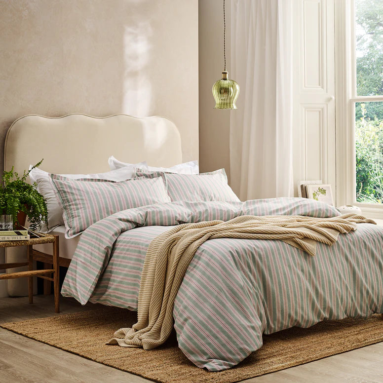 Christy Calder Stripe Duvet Set in Pink