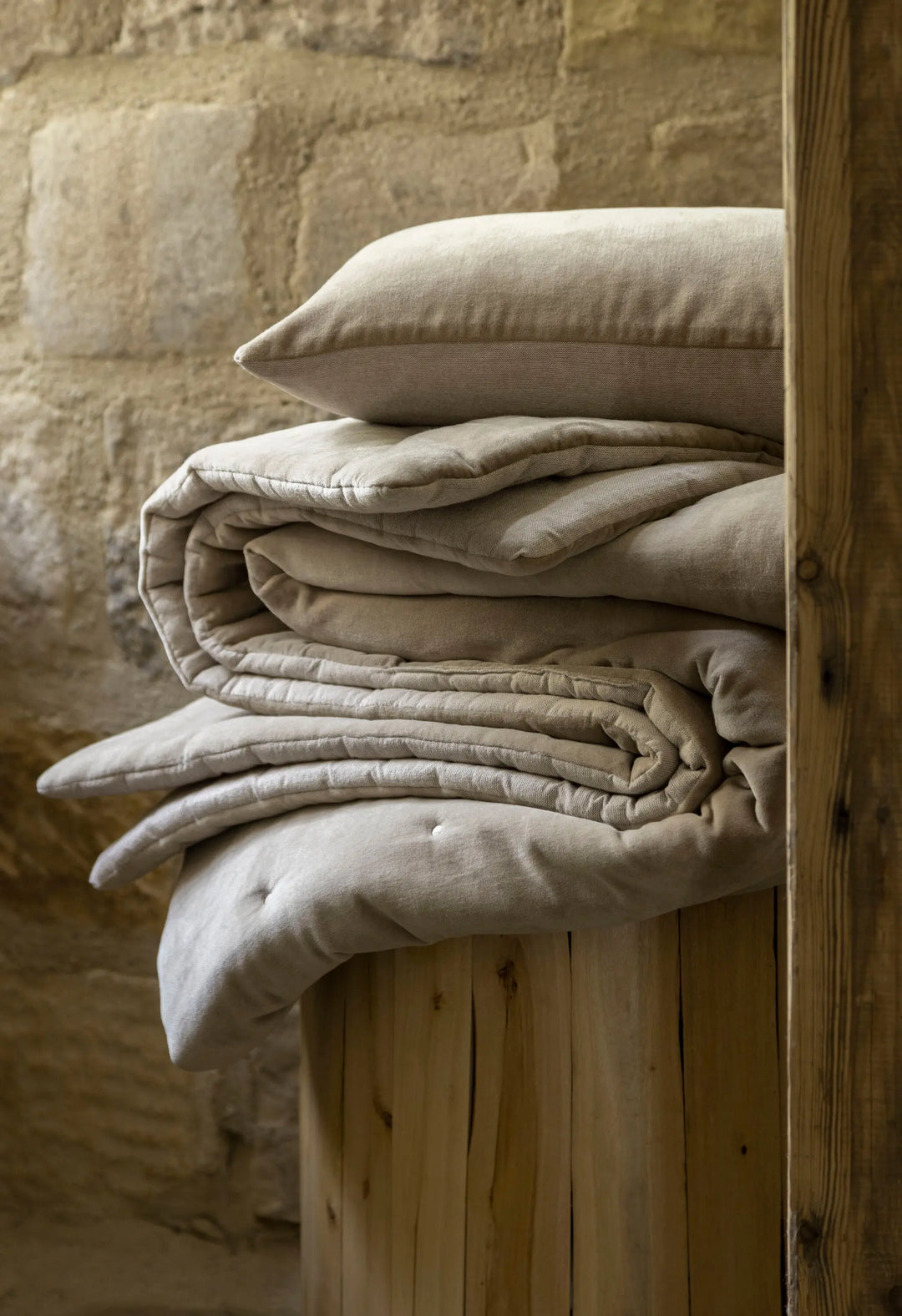 Christy Jaipur Throw Hazelnut 140x200cm Christy