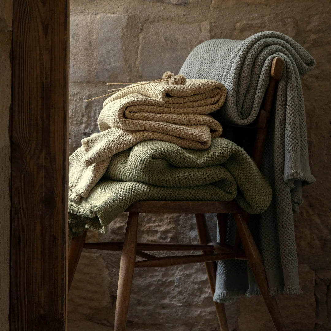 Christy Madeira Throw Ocean Blue - 140 x 180cm Christy