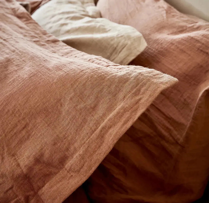 Christy Organic Retreat Standard Pillowcase Pair Clay CHRISTY LUX-HOM