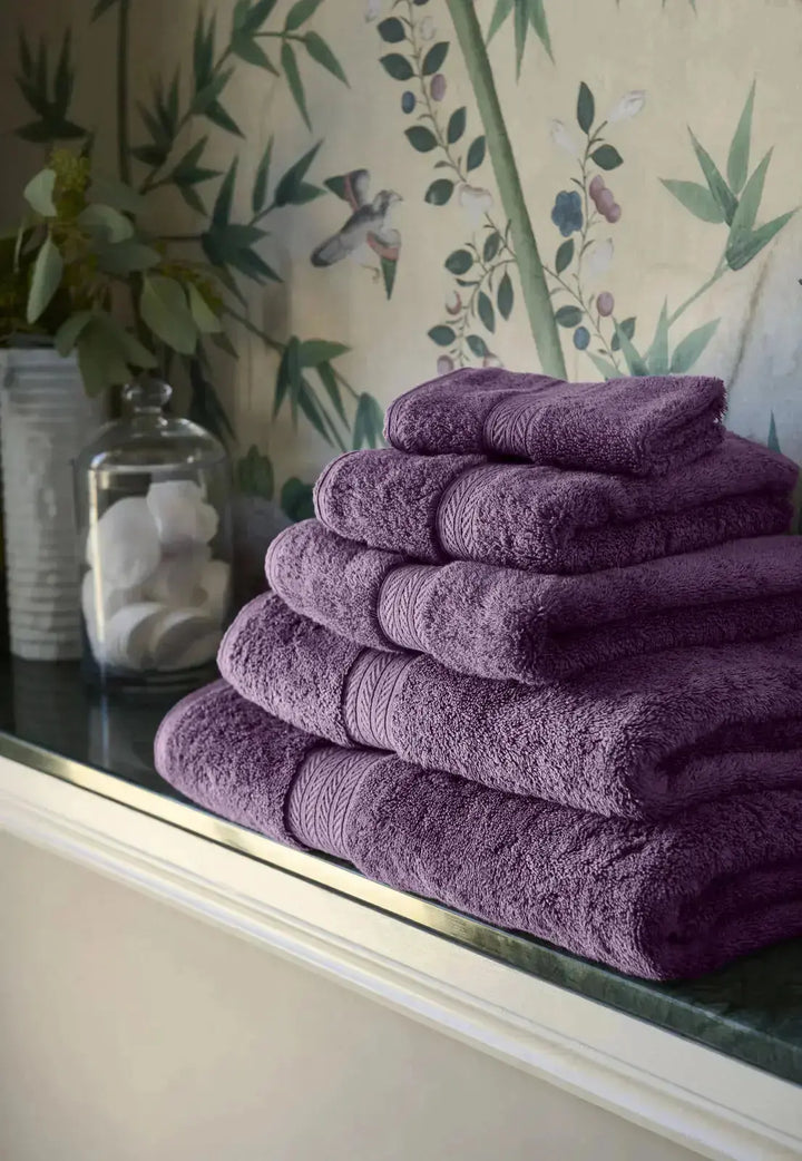 Christy Renaissance Hand Towel Berry CHRISTY LUX-HOM