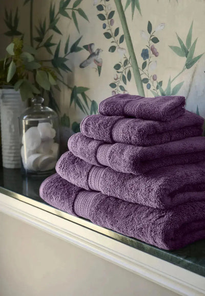 Christy Renaissance Hand Towel Berry CHRISTY LUX-HOM