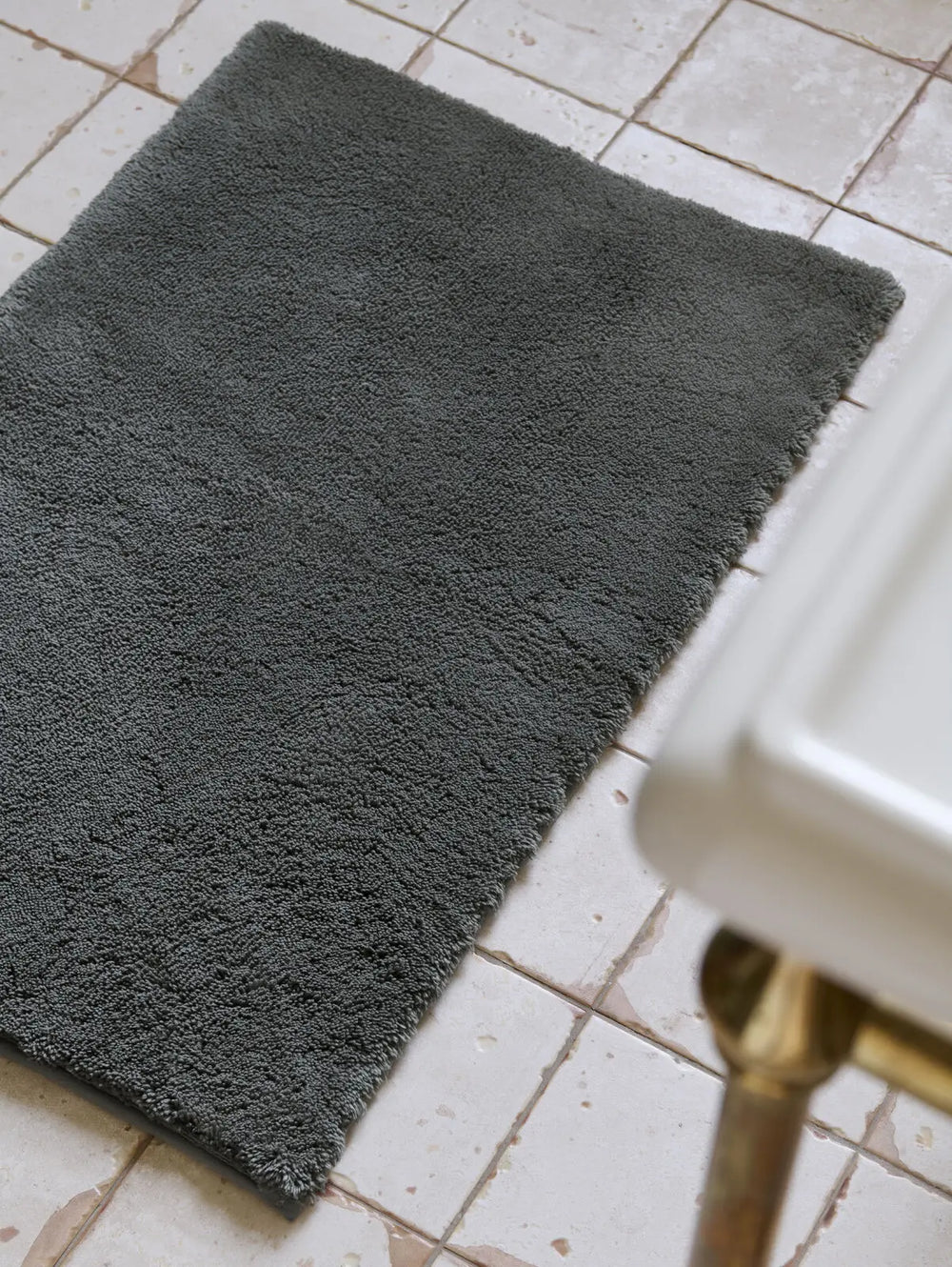 Christy Deep Pile Bath Rug Ash Grey Christy