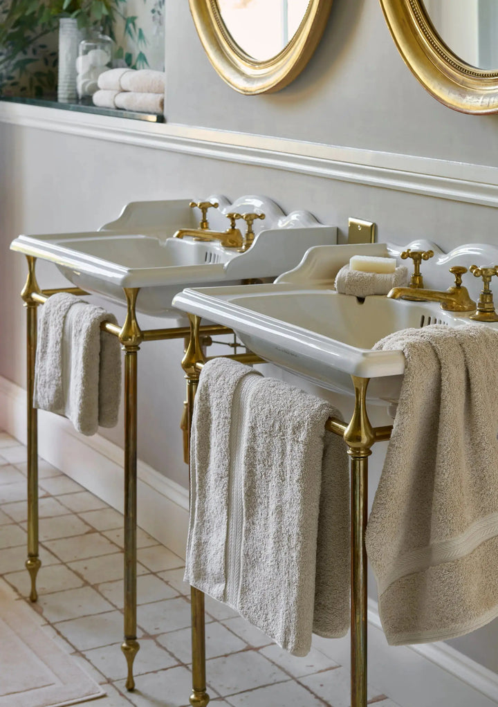 Christy Renaissance Hand Towel Driftwood CHRISTY LUX-HOM