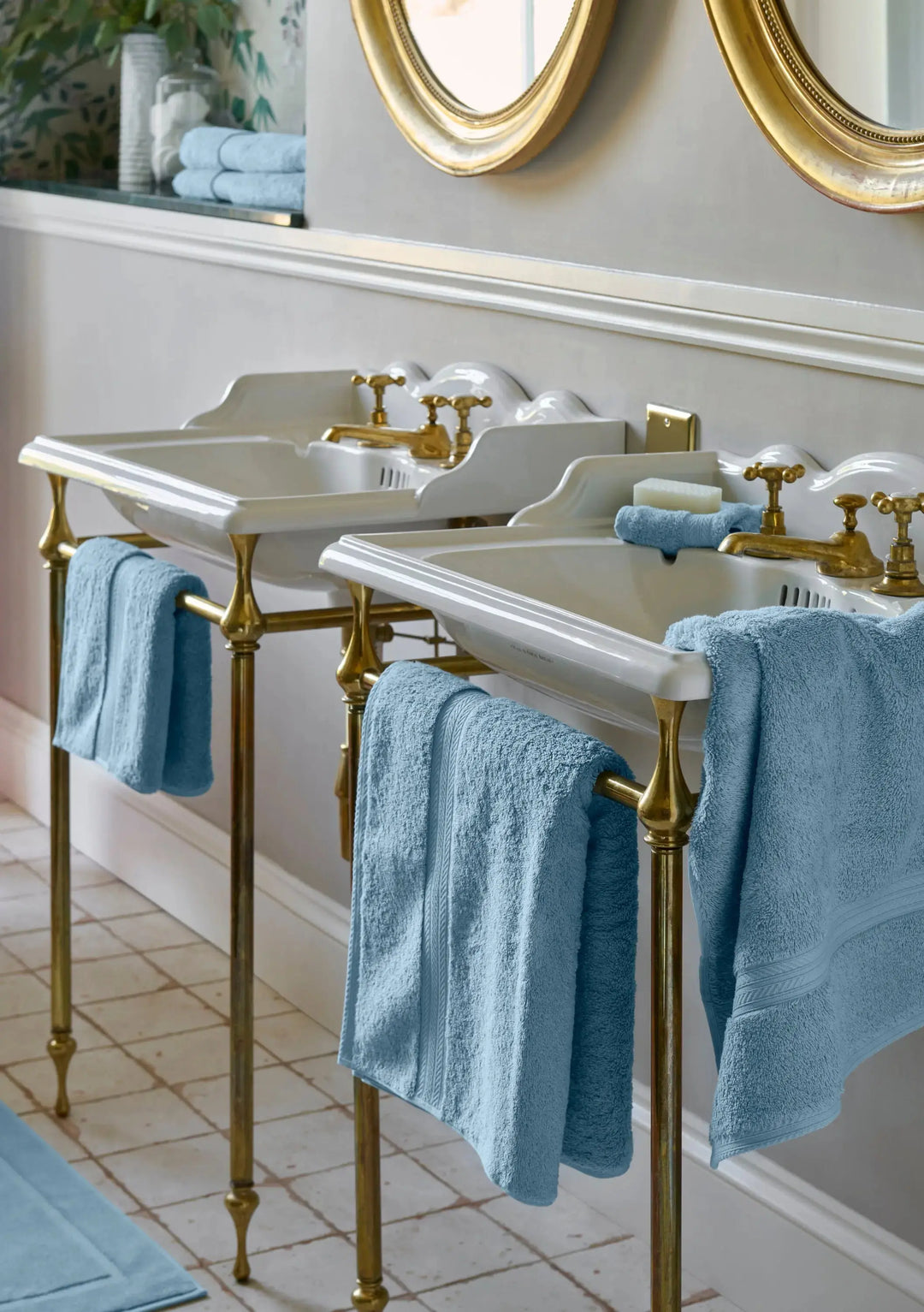 Christy Renaissance Hand Towel Soft Chambray CHRISTY LUX-HOM