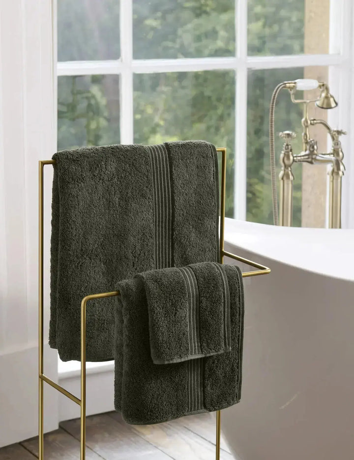 Christy Supreme Hygro Hand Towel Graphite CHRISTY LUX-HOM