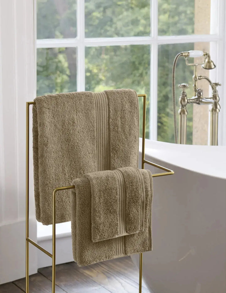 Christy Supreme Hygro Bath Towel Mocha CHRISTY LUX-HOM