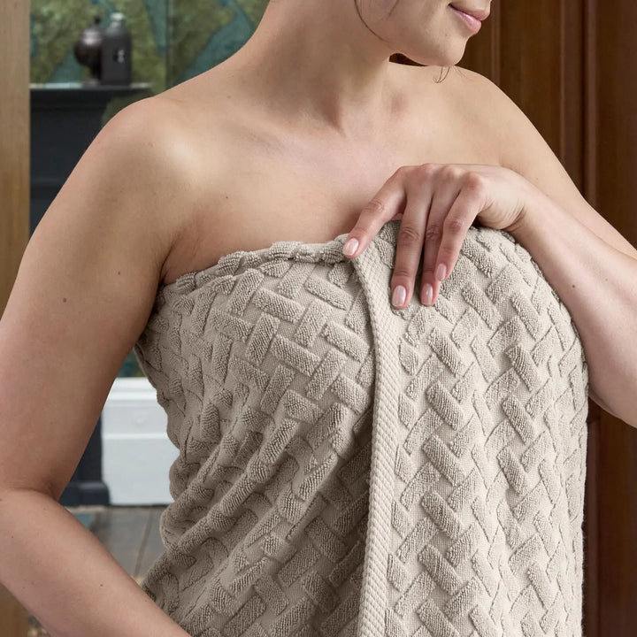 Christy Trellis Bath Sheet Oak CHRISTY LUX-HOM