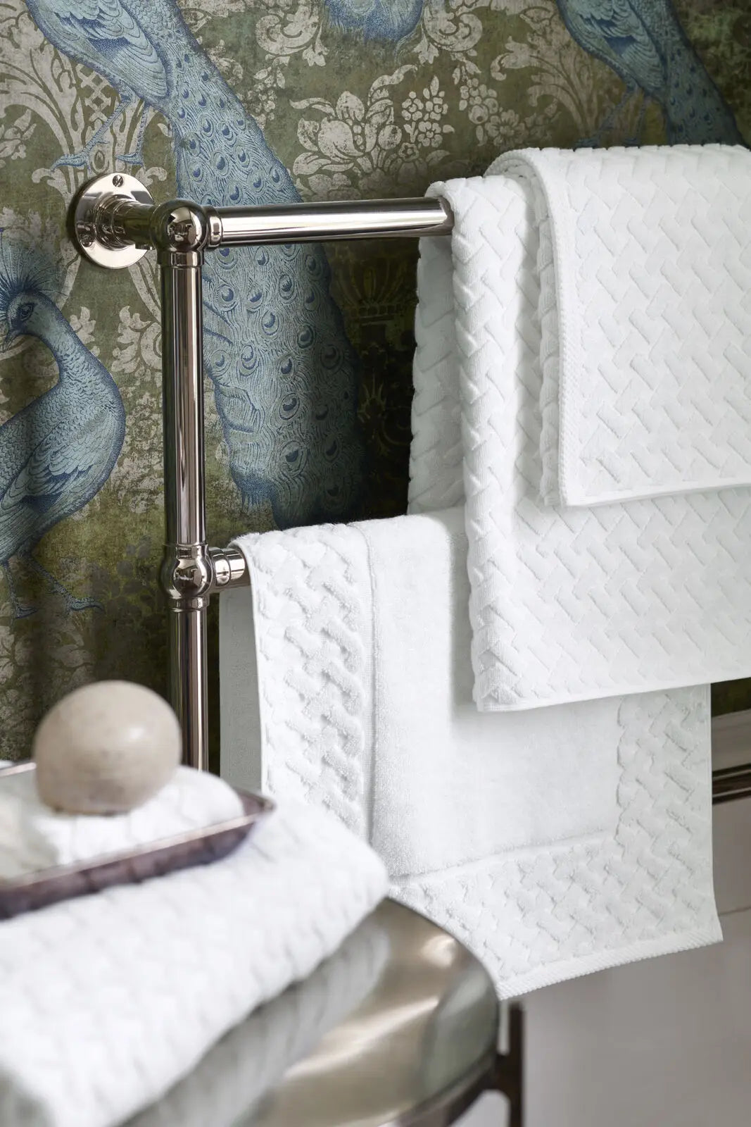 Christy Trellis Bath Mat White CHRISTY LUX-HOM