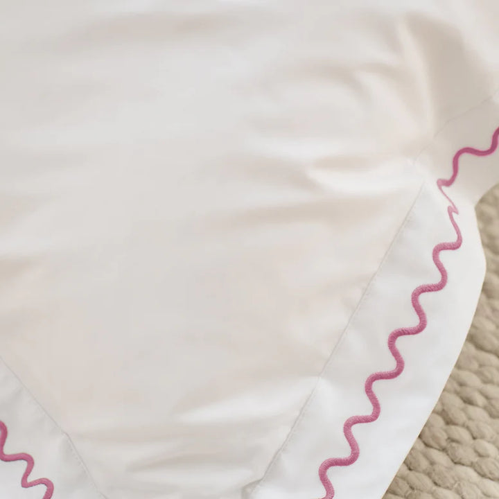 Christy Wave Embroidery Duvet Set in Rose Pink