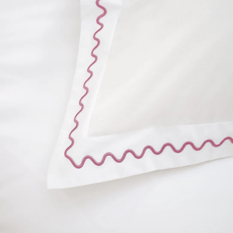 Christy Wave Embroidery Duvet Set in Rose Pink