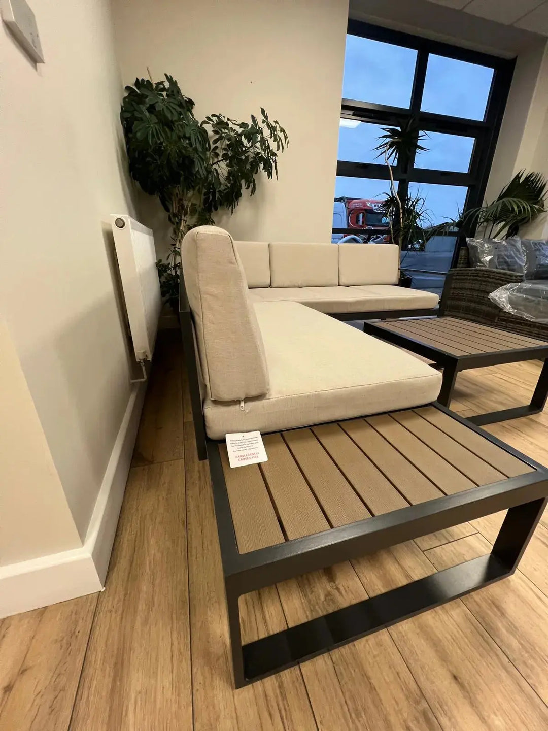 Aluminium Corner Lounge Set with Dark Grey Frame and Beige Cushions UCPMJ