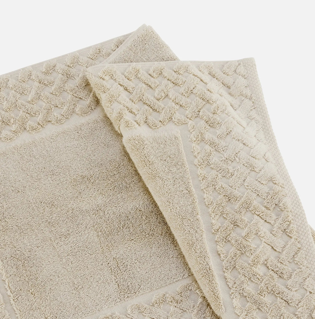 Christy Trellis Bath Mat Oak - LUX - HOM