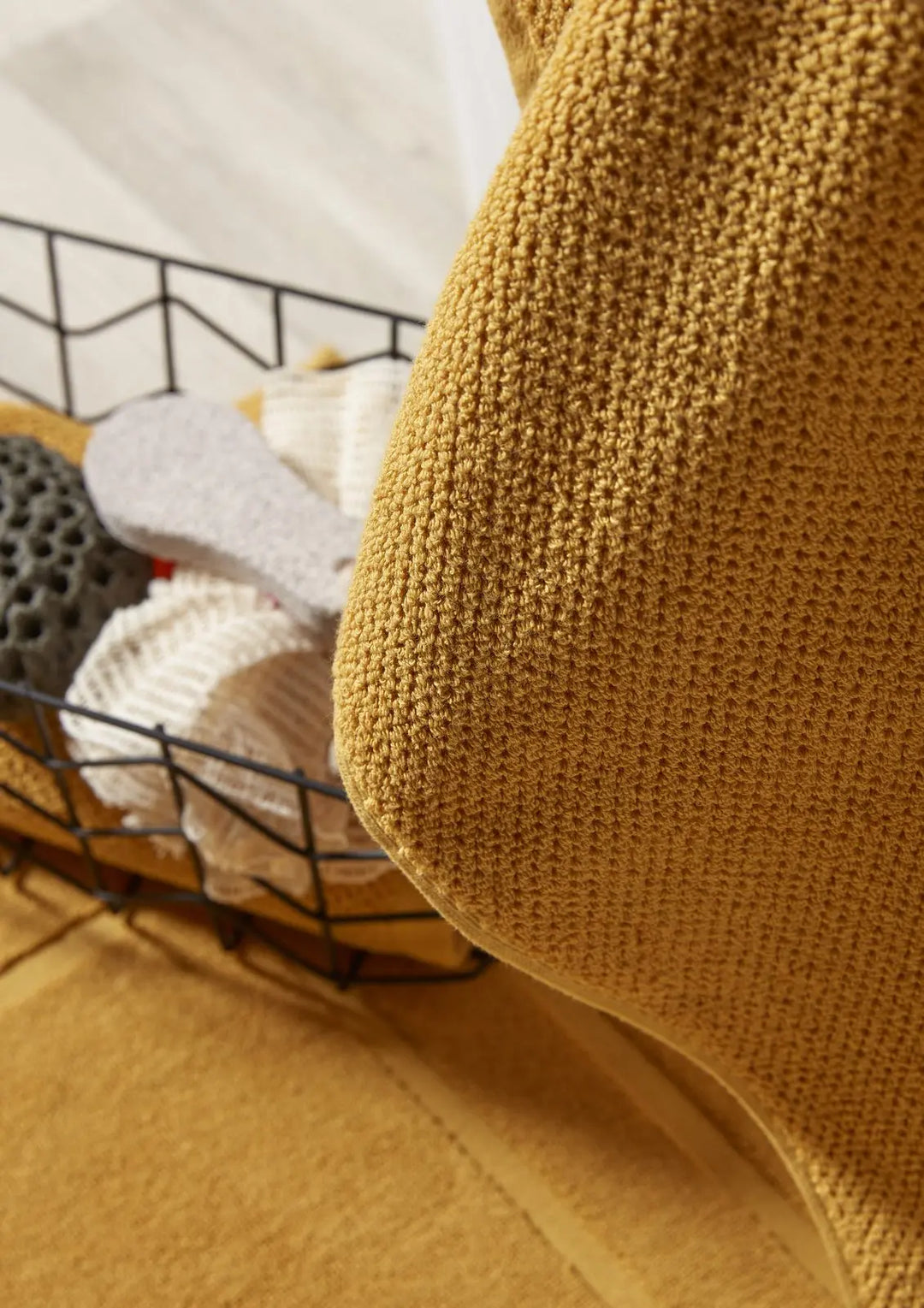 Christy Brixton Bath Sheet - Saffron 90 x 150 cm - LUX-HOM